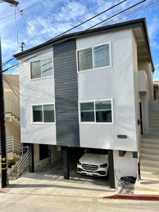 Brand New Ocean-view Steps To The Sand! * Manhattan Beach